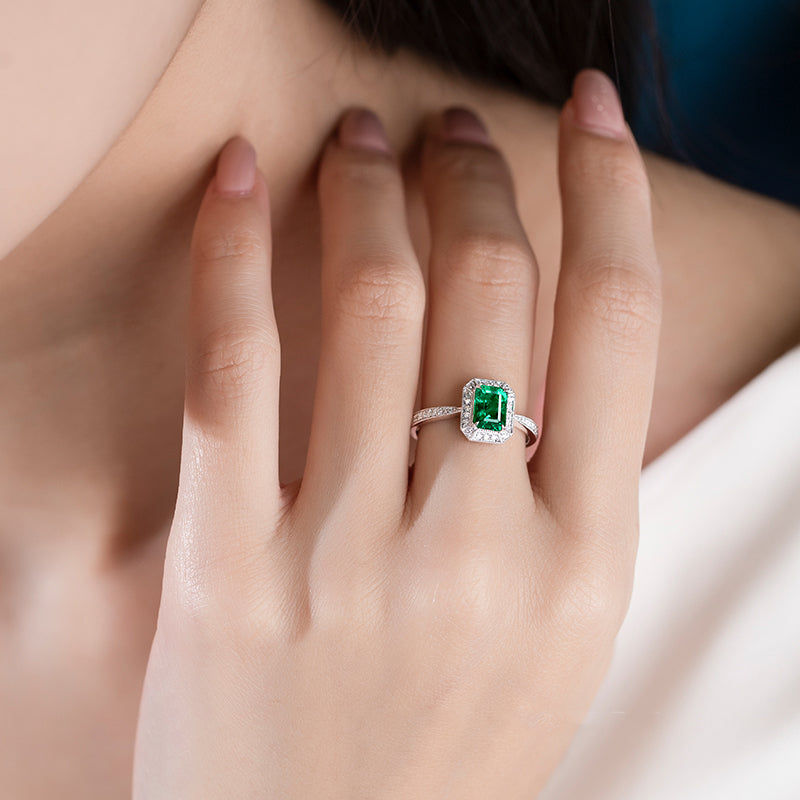 1ct Natural Emerald 18k White Gold Ring with Diamond Halo