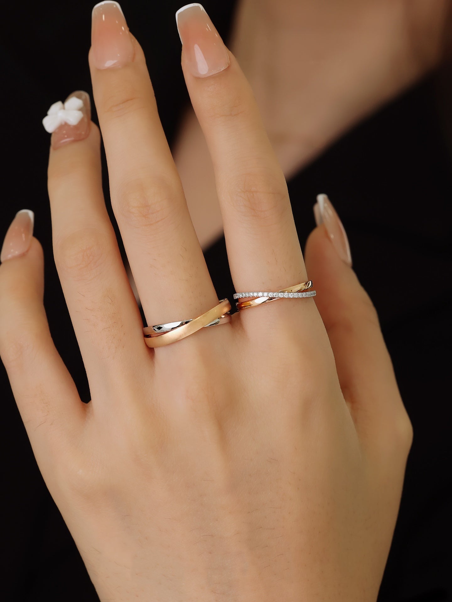 18k Gold Wedding Ring Pair with Diamonds