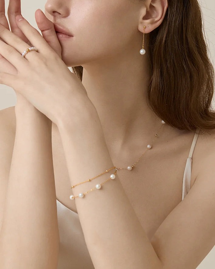 18k Gold Chain and Pearl Bracelet