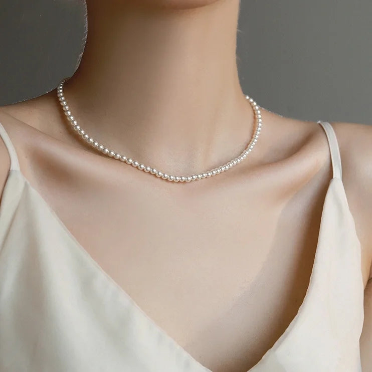 18k Gold and Pearl Necklace