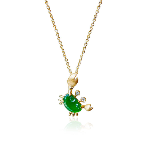 18k Gold Necklace with Jade, Gold and Diamond Crab