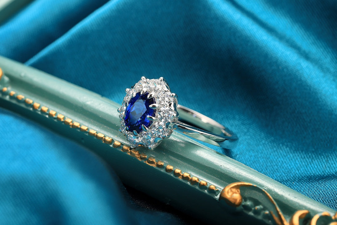 925 Silver Ring with 4.6ct Lab-Created Sapphire