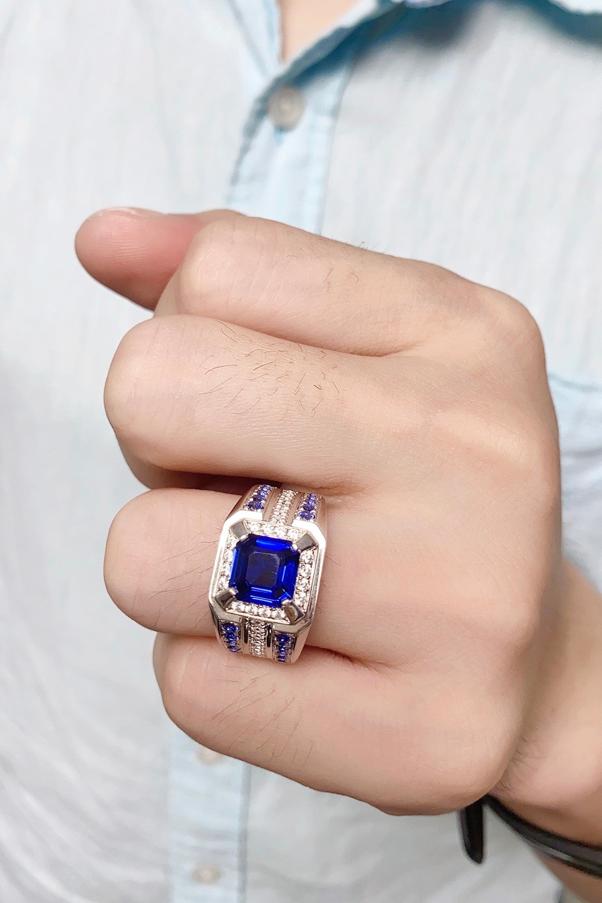 925 Silver Ring with Lab-Created Sapphires and Moissanites