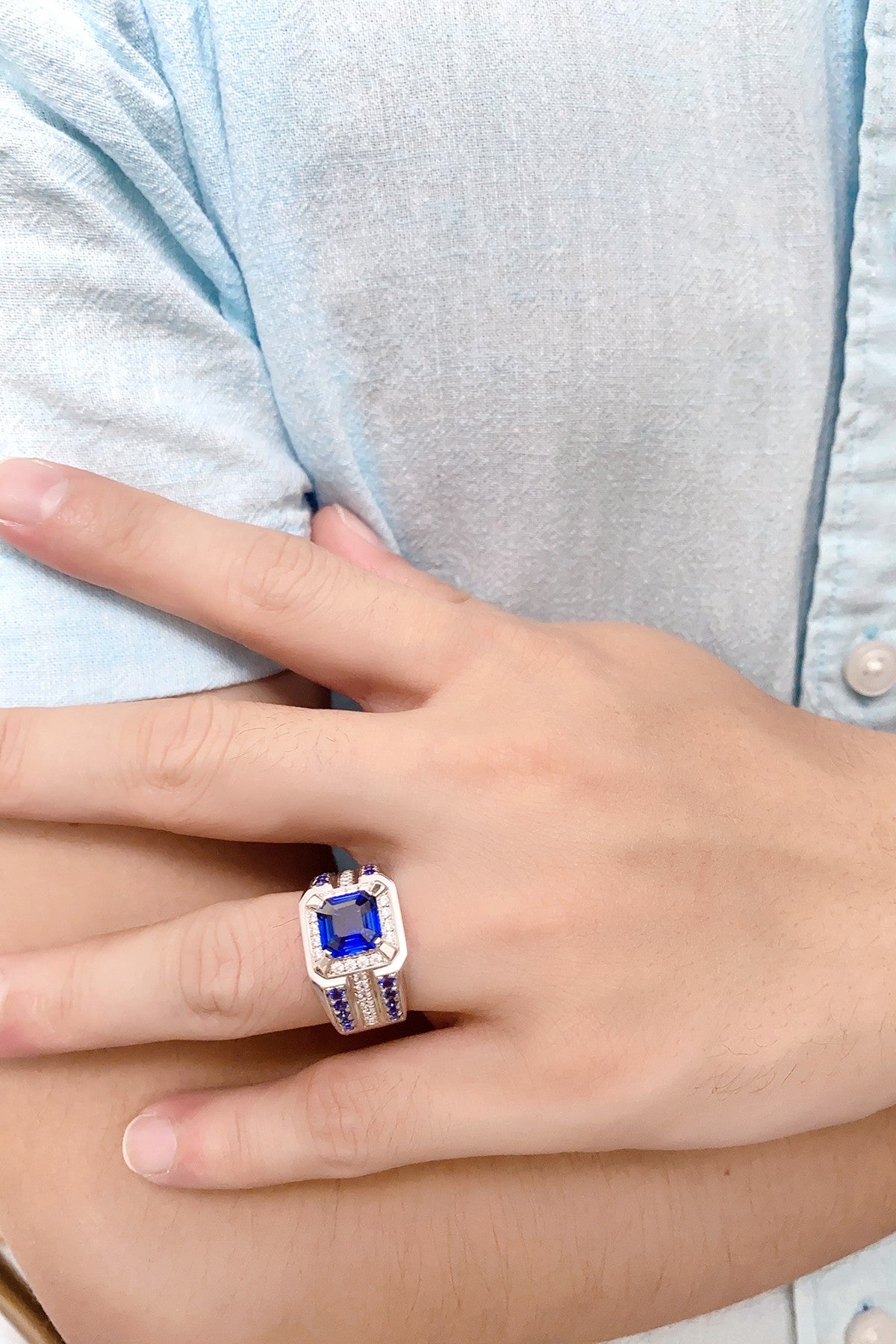 925 Silver Ring with Lab-Created Sapphires and Moissanites