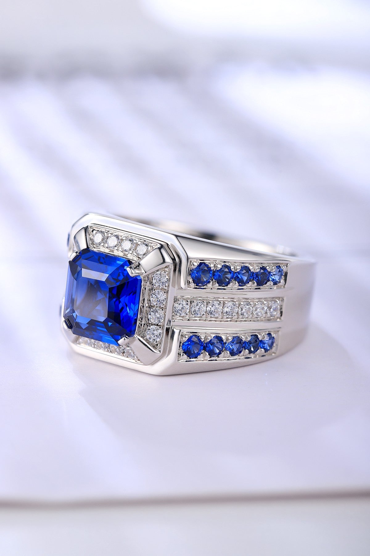 925 Silver Ring with Lab-Created Sapphires and Moissanites