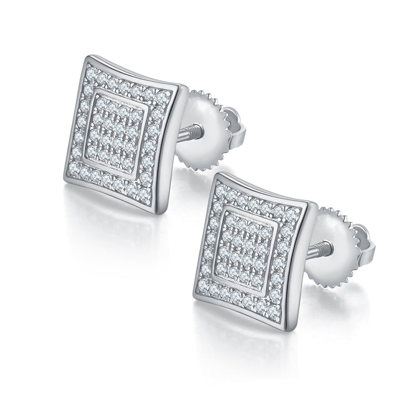 18k Gold Square Earstuds with Moissanites