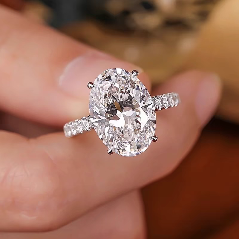 8ct Lab-Created 18k Gold Diamond Engagement Ring